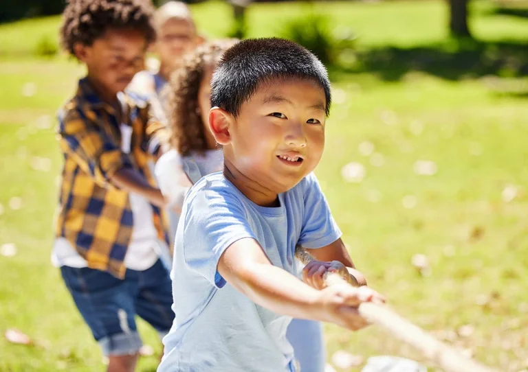 École Mosaic Holiday Camps